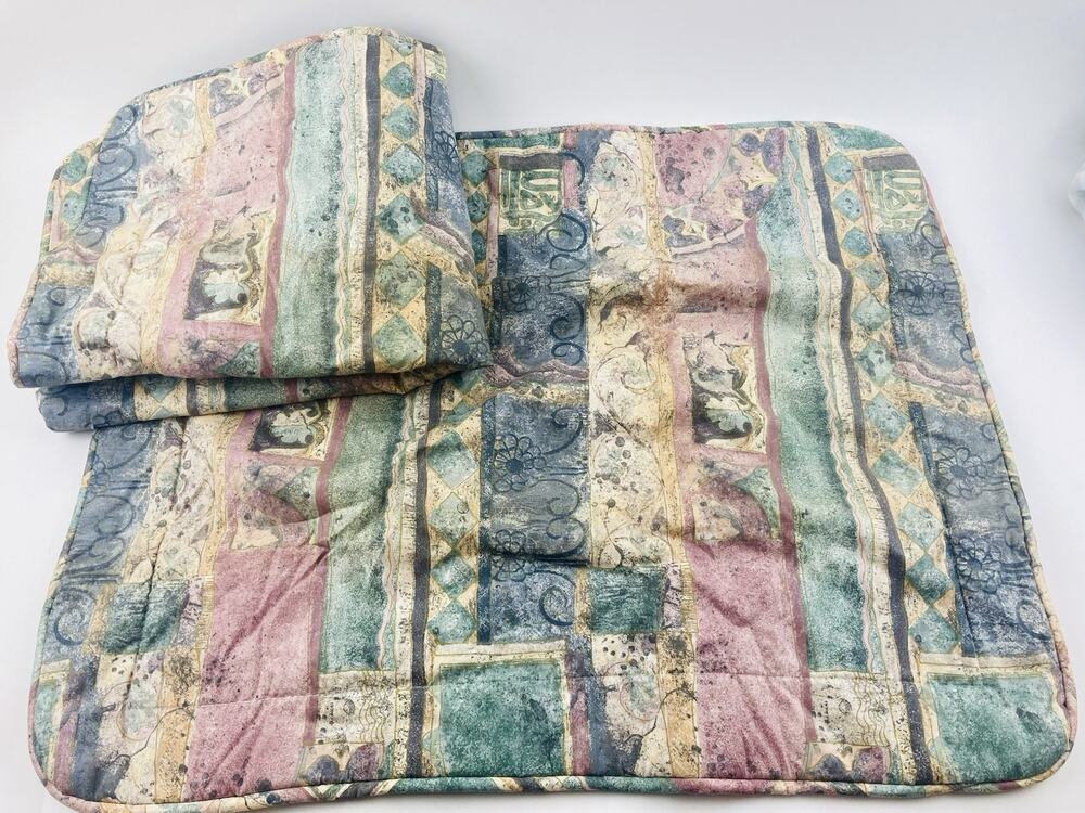 Set Croscill Vintage 1980’s Pastel Watercolor Pillow Shams Pink Green Geometric